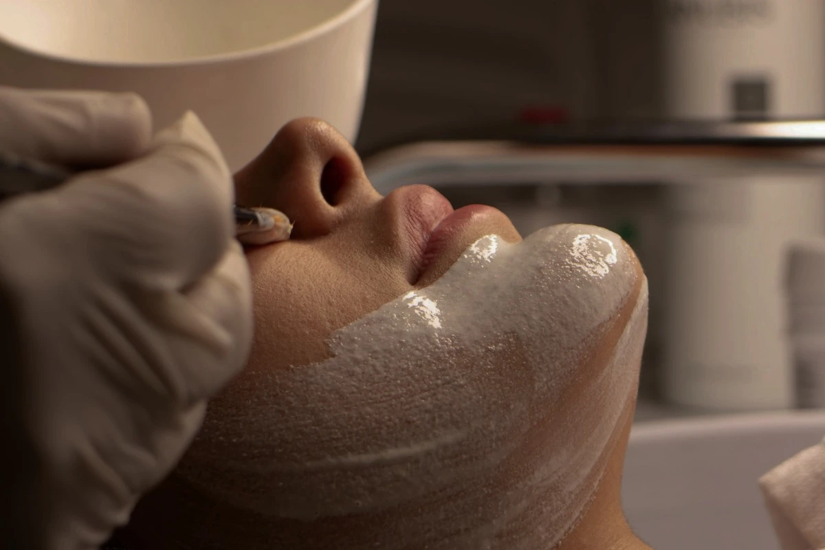 Dry Skin Treatment at a Spa: Which Treatments Help, and What the Results Show